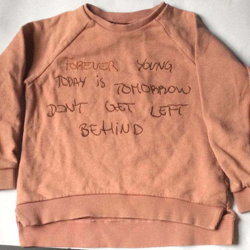 Zara girls size 5 pink sweater